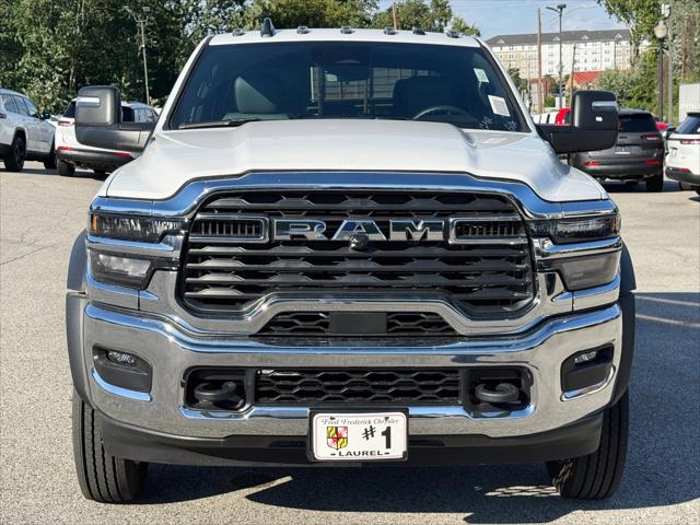 2025 RAM Ram 5500 Chassis Cab RAM 5500 TRADESMAN CHASSIS CREW CAB 4X4 84 CA 2025 RAM Ram 5500 Chassis Cab RAM 5500 TRADESMAN CHASSIS CREW CAB 4X4 84 CA
