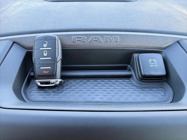 2025 Ram 5500 Tradesman/Big Horn