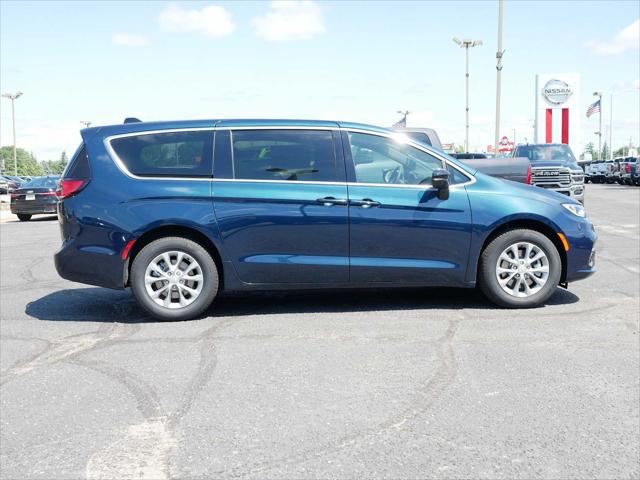 2025 Chrysler Pacifica PACIFICA SELECT AWD 2025 Chrysler Pacifica PACIFICA SELECT AWD