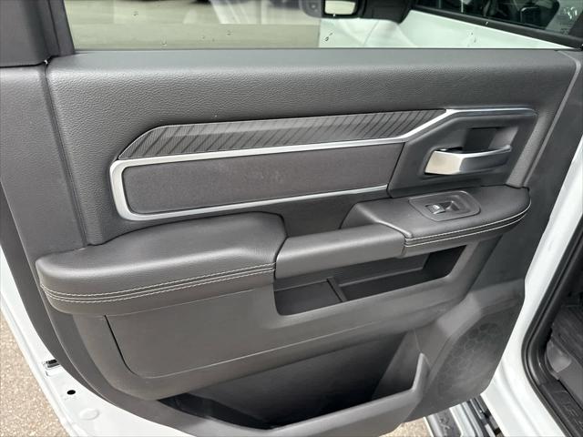 2025 Ram 2500 Big Horn Crew Cab 4x2 8 Box