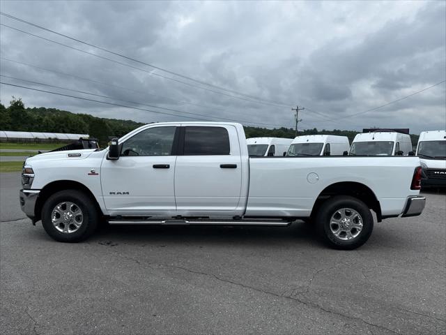 2025 Ram 2500 Big Horn Crew Cab 4x2 8 Box