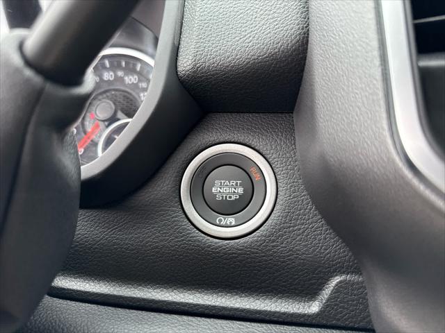 2025 Ram 2500 Big Horn Crew Cab 4x2 8 Box