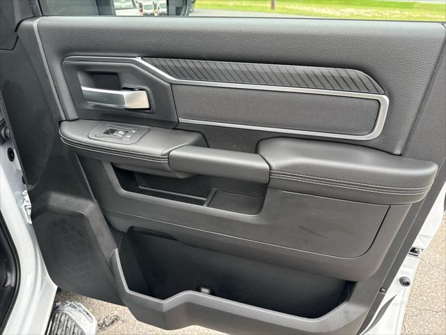 2025 Ram 2500 Big Horn Crew Cab 4x2 8 Box