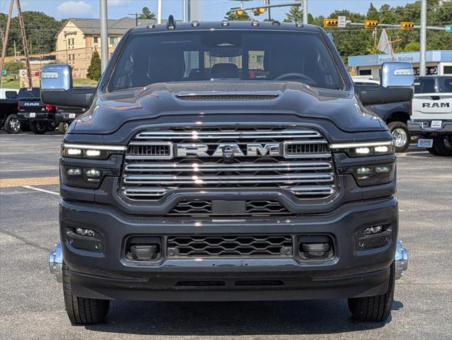 2025 RAM Ram 3500 RAM 3500 LARAMIE MEGA CAB 4X4 64 BOX