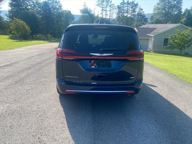 2025 Chrysler Pacifica PACIFICA SELECT AWD