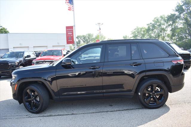 2023 Jeep Grand Cherokee Altitude 4x4