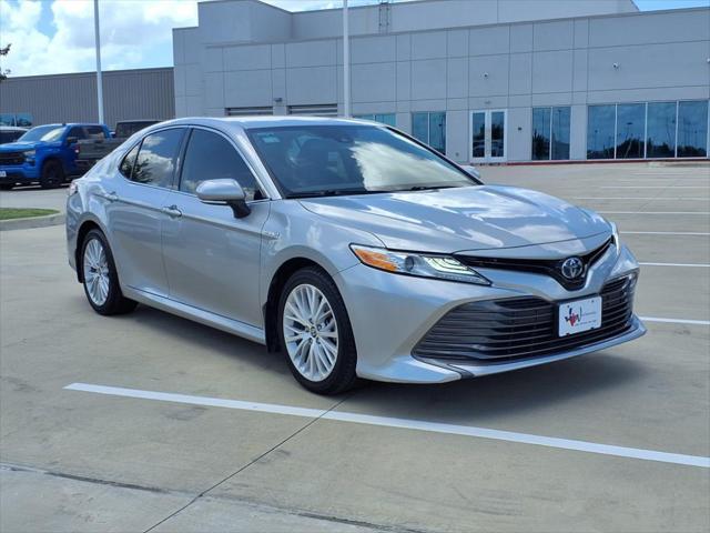 2020 Toyota Camry XLE Hybrid