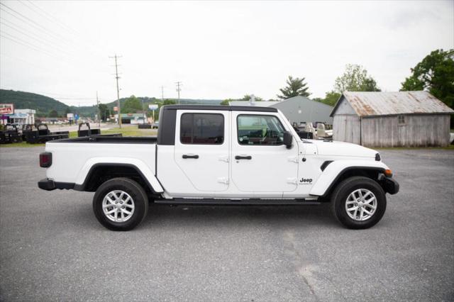2023 Jeep Gladiator Sport S 4x4