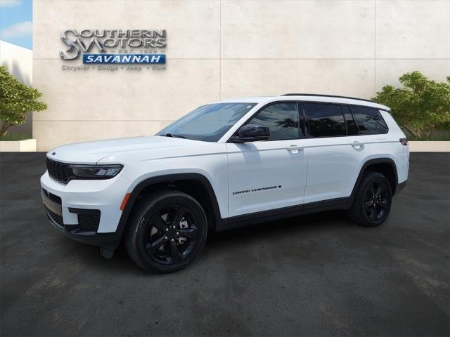 2023 Jeep Grand Cherokee L Altitude 4x2