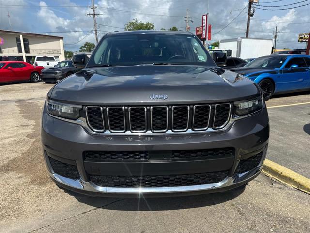 2022 Jeep Grand Cherokee L Laredo 4x2