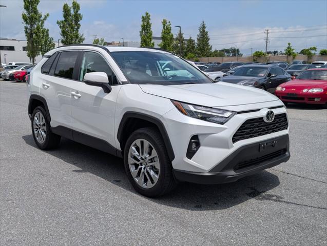 2025 Toyota RAV4 XLE Premium