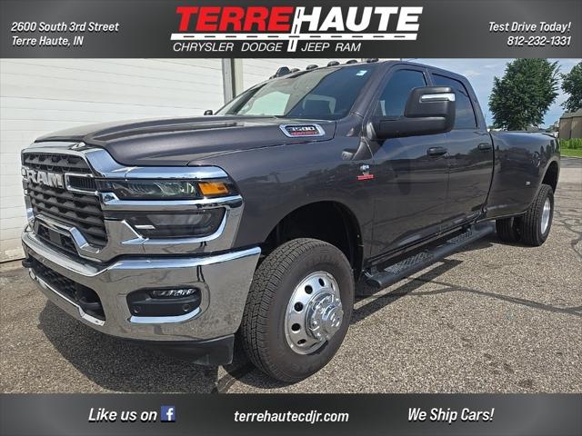 2025 RAM Ram 3500 RAM 3500 TRADESMAN CREW CAB 4X4 8 BOX