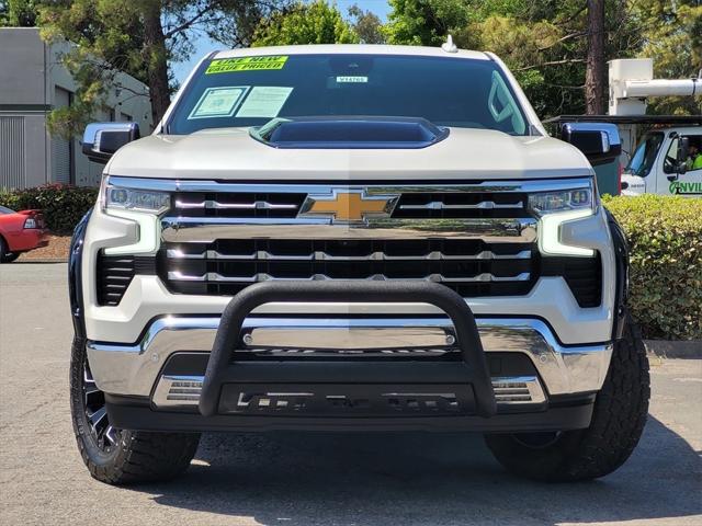 2022 Chevrolet Silverado 1500 4WD Crew Cab Short Bed LTZ