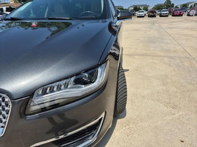 2020 Lincoln MKZ Standard