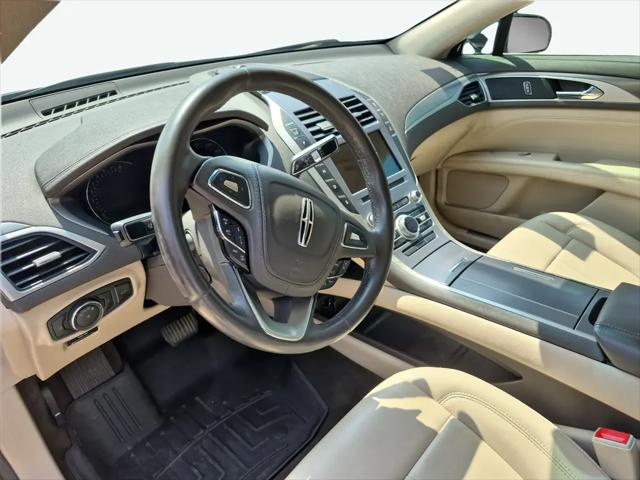 2020 Lincoln MKZ Standard