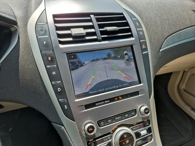 2020 Lincoln MKZ Standard