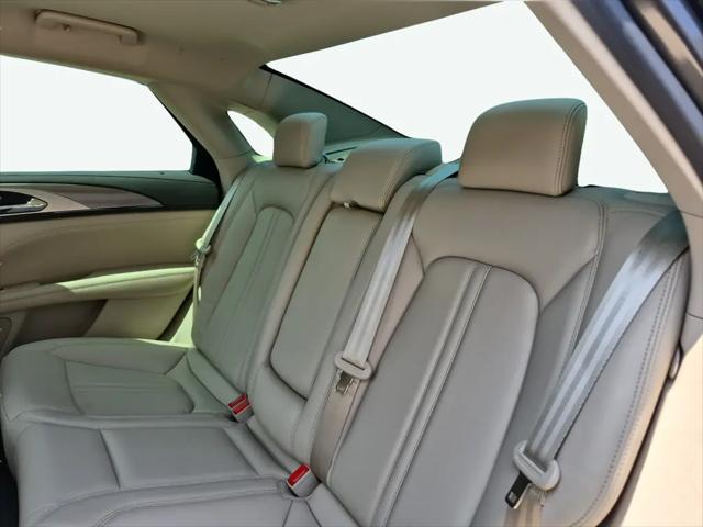 2020 Lincoln MKZ Standard
