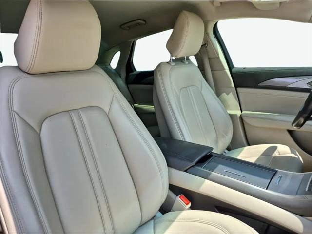 2020 Lincoln MKZ Standard