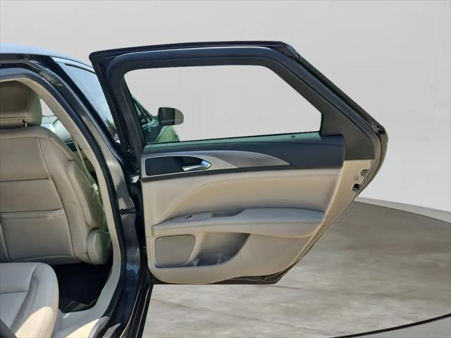 2020 Lincoln MKZ Standard