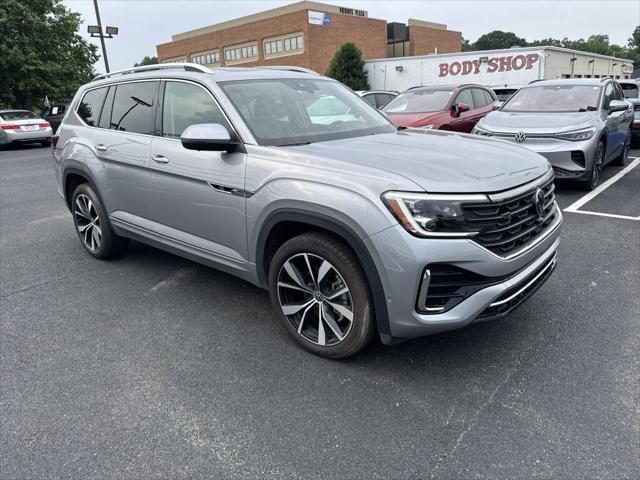 2025 Volkswagen Atlas 2.0T SEL Premium R-Line