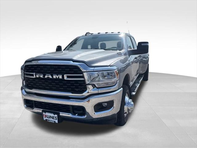 2024 RAM 3500 Big Horn Crew Cab 4x4 8 Box