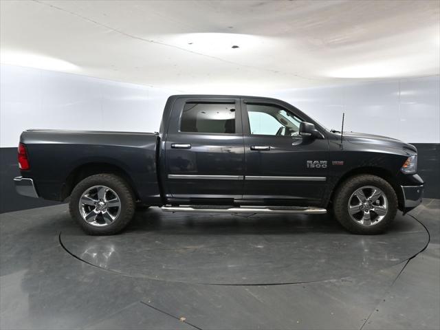 2017 RAM 1500 Big Horn Crew Cab 4x4 57 Box