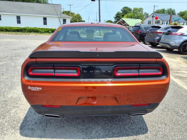 2022 Dodge Challenger SXT