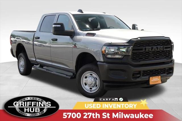 2024 RAM 2500 Tradesman Crew Cab 4x4 64 Box