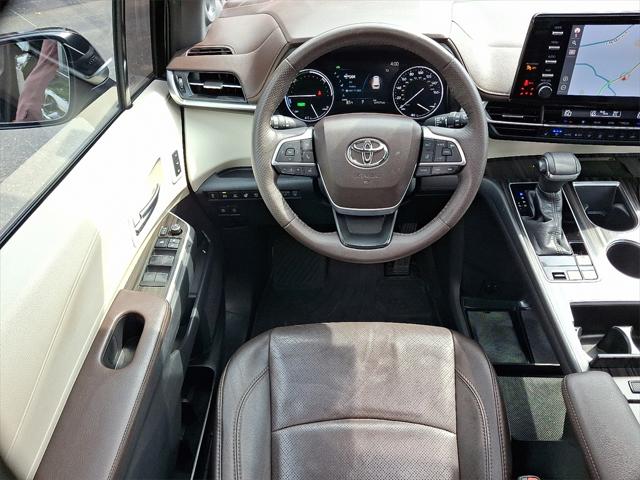 2021 Toyota Sienna Platinum