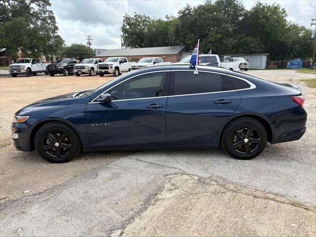 2022 Chevrolet Malibu FWD LT