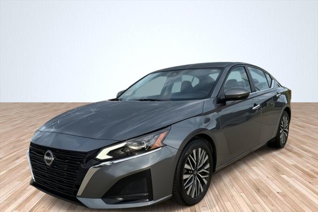 2023 Nissan Altima SV FWD