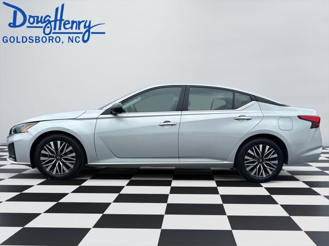 2024 Nissan Altima SV FWD