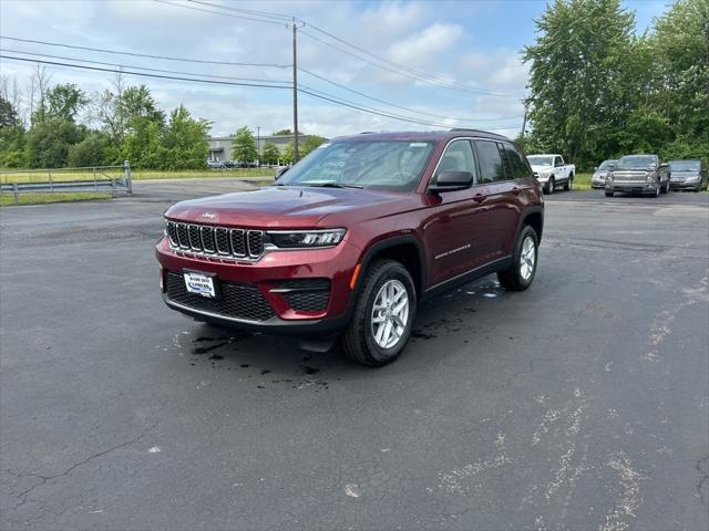2025 Jeep Grand Cherokee GRAND CHEROKEE LAREDO X 4X4