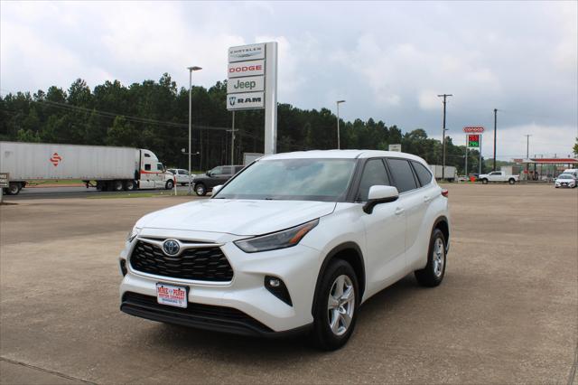 2023 Toyota Highlander Hybrid LE