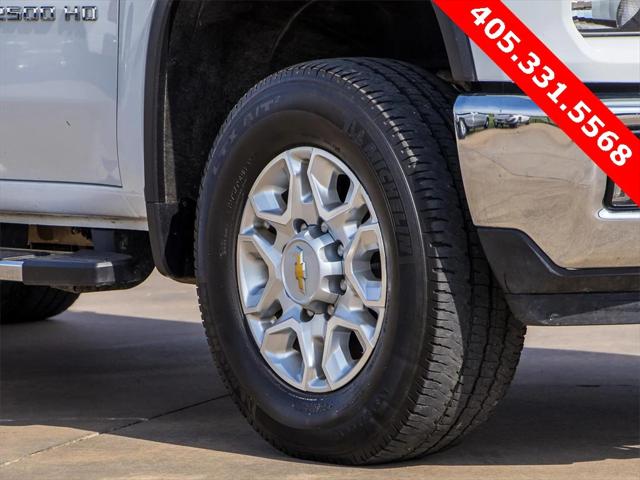 2024 Chevrolet Silverado 2500HD 4WD Crew Cab Standard Bed LT