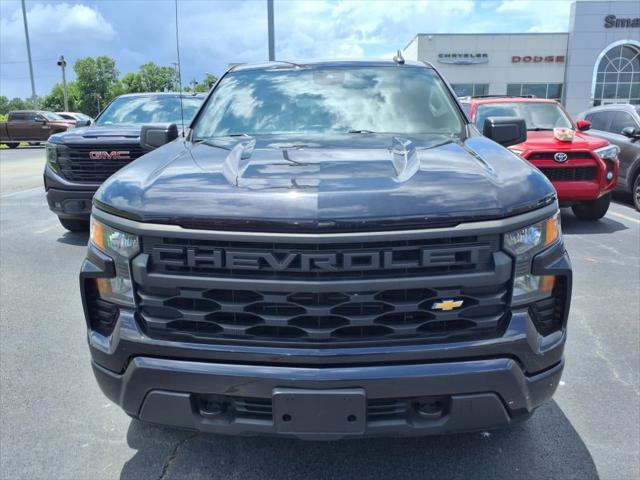 2022 Chevrolet Silverado 1500 2WD Double Cab Standard Bed Custom