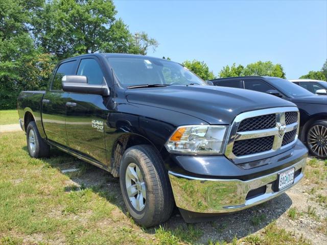 2023 RAM 1500 Classic SLT Crew Cab 4x4 57 Box
