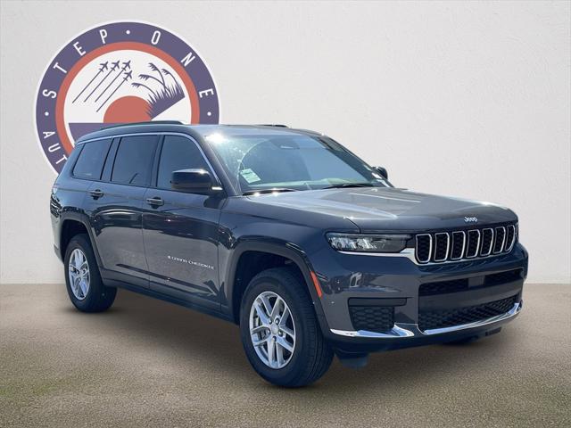 2025 Jeep Grand Cherokee GRAND CHEROKEE L LAREDO X 4X2