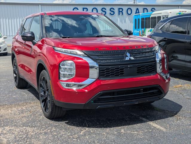 2023 Mitsubishi Outlander SE Black Edition 2WD