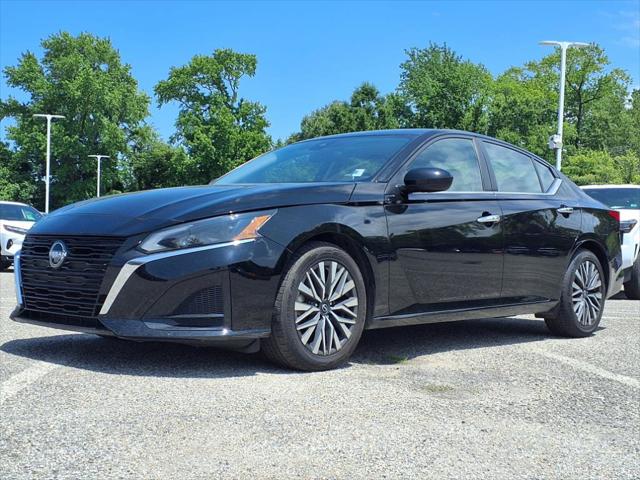 2023 Nissan Altima SV FWD