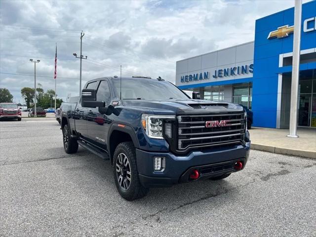 2023 GMC Sierra 2500HD 4WD Crew Cab Standard Bed AT4