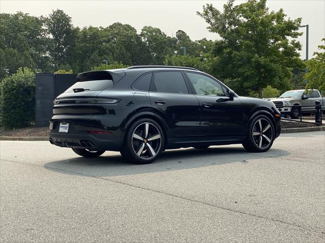 2024 Porsche Cayenne 