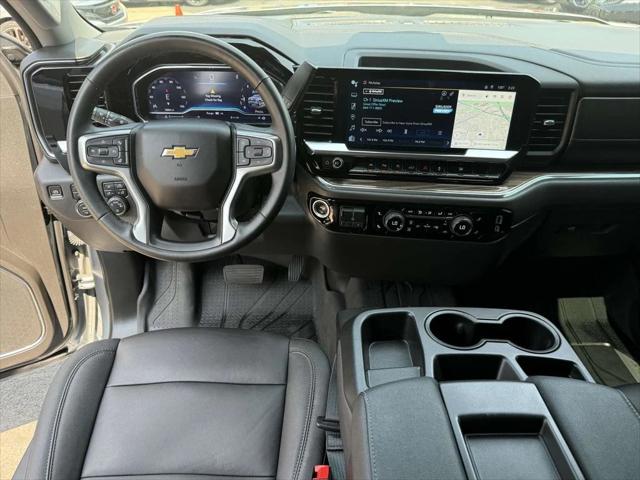2024 Chevrolet Silverado 1500 4WD Crew Cab Short Bed LT