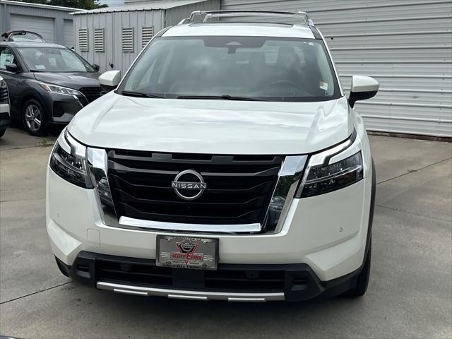 2023 Nissan Pathfinder Platinum 4WD