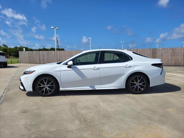 2024 Toyota Camry SE