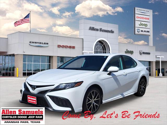 2024 Toyota Camry SE