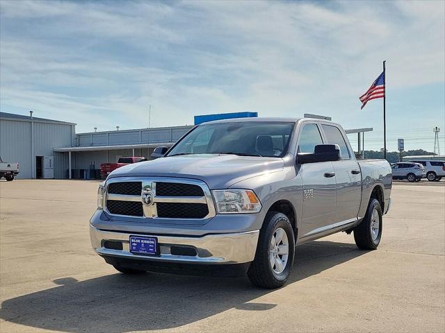 2023 RAM 1500 Classic SLT Crew Cab 4x4 57 Box