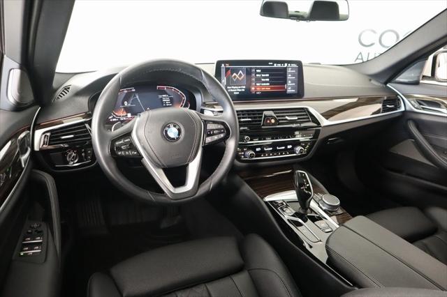 2022 BMW 530 i