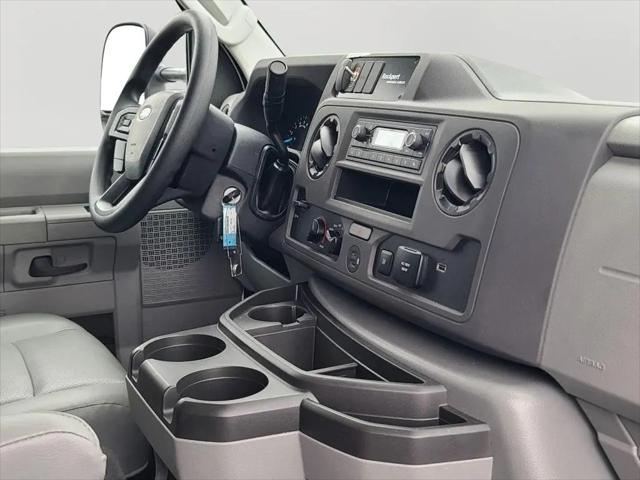 2026 Ford E-450 Cutaway E-Series Cutaway