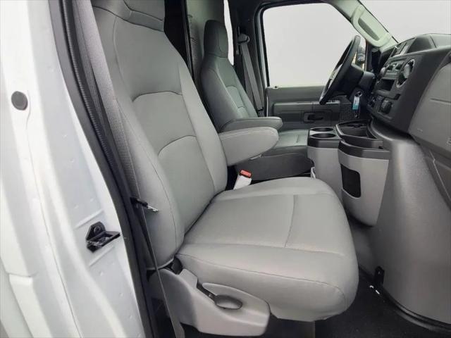 2026 Ford E-450 Cutaway E-Series Cutaway